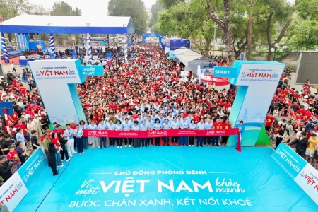 Hà Nội: Hàng nghìn người tham gia khám sức khỏe, tư vấn dinh dưỡng miễn phí