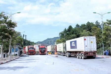 Lạng Sơn: Hoạt động xuất nhập khẩu qua cửa khẩu duy trì ổn định