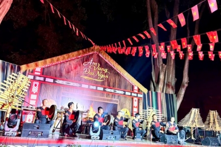 Đắk Lắk - về miền di sản: Tái định vị du lịch rừng và biển