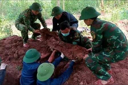 Quảng Trị: Phát hiện và quy tập 3 hài cốt liệt sĩ cùng nhiều di vật