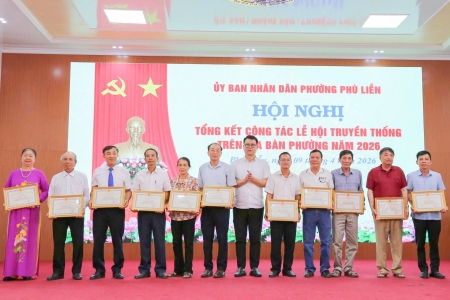 Lễ hội truyền thống trên địa bàn phường Phù Liễn giữ gìn và phát huy giá trị văn hóa, thu hút đông đảo nhân dân và du khách