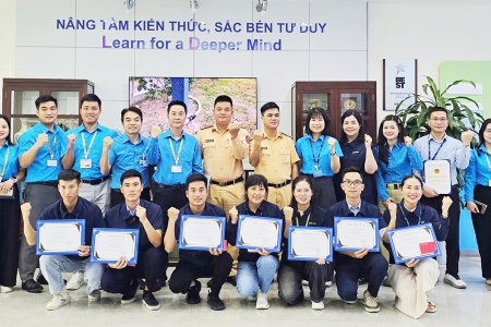 Bắc Ninh: Ra mắt mô hình “Doanh nghiệp an toàn giao thông”