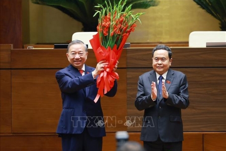 Kiện toàn nhân sự - đòn bẩy nâng tầm quản trị và phát triển đất nước