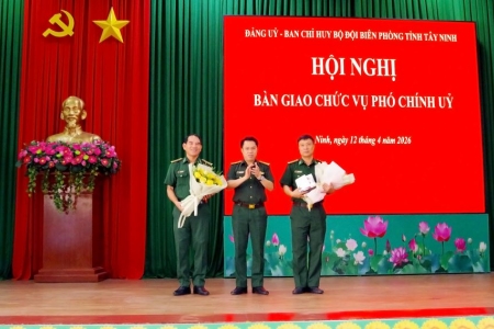 Đảng ủy - Ban Chỉ huy BĐBP tỉnh Tây Ninh tổ chức hội nghị bàn giao chức vụ Phó Chính ủy