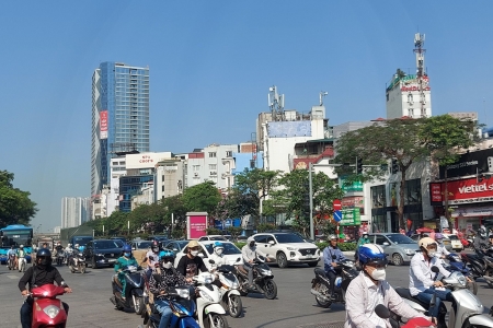 Thời tiết ngày 15/4: Bắc Bộ tiếp tục nắng nóng, Trung Bộ có nơi trên 39 độ C