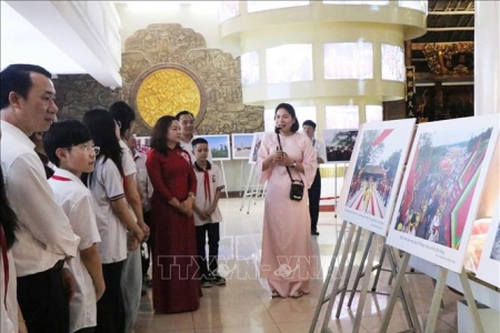 Khai mạc trưng bày “Văn hóa thời đại Hùng Vương - Tinh hoa hội tụ”