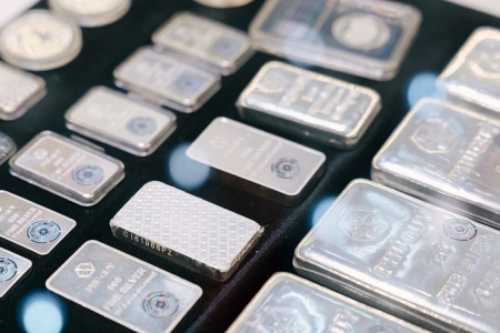 Giá bạc hôm nay 15/4: Tiếp đà tăng