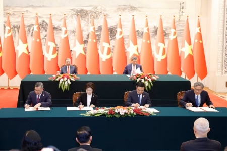 Việt Nam và Trung Quốc ký hiệp định hợp tác hải quan, khởi động chiến dịch chống buôn lậu