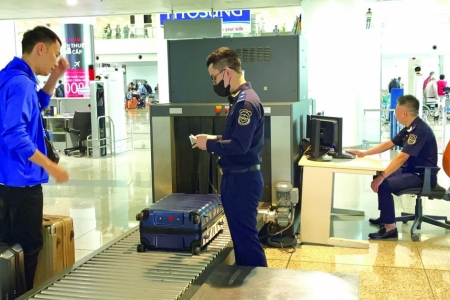 Hải quan khu vực I: Làm thủ tục cho 406.766 tờ khai xuất nhập khẩu trong quý I