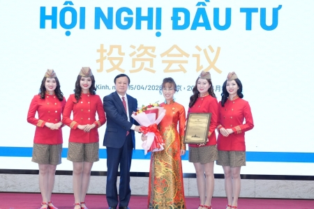 Vietjet và SPDB Financial Leasing ký kết thoả thuận tài trợ thuê mua 10 tàu bay Comac