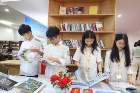 Phú Thọ khai mạc không gian trưng bày tư liệu và hội sách năm 2026