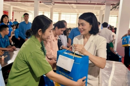 Thanh Hóa: Phát động “Tháng Công nhân”, hưởng ứng “Tháng hành động về an toàn vệ sinh lao động”