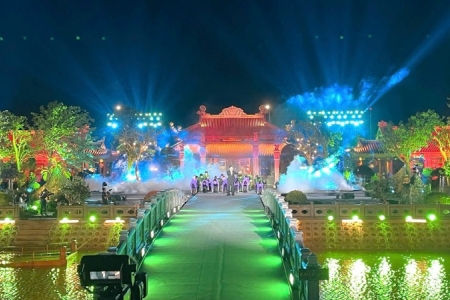 Xúc động chương trình nghệ thuật chính luận “Bản hùng ca trên sông”