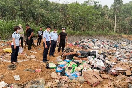Tuyên Quang: Xử phạt và tiêu hủy hơn 2,3 tấn thực phẩm đông lạnh không rõ nguồn gốc