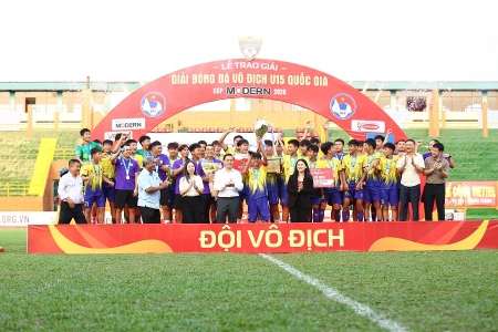 U15 - mảnh ghép hoàn thiện của CLB Hà Nội và gợi mở cho bóng đá Việt Nam