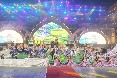 Lào Cai: Tổ chức các hoạt động dịp 30/4 – 1/5 và chuẩn bị Lễ hội mùa hè Sa Pa 2026