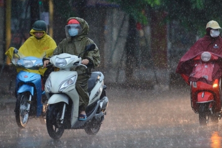 Đêm 22/4, không khí lạnh ảnh hưởng đến Bắc Bộ, cảnh báo mưa dông nguy hiểm