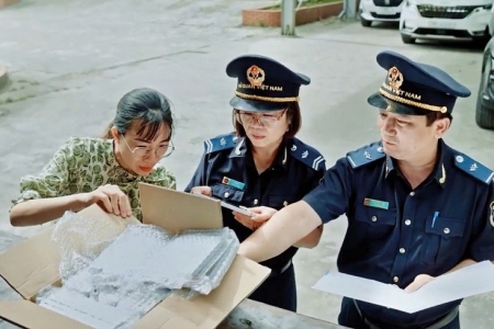 Hải quan khu vực IV: Chuyển từ 'quản lý' sang 'phục vụ', lấy doanh nghiệp làm trung tâm