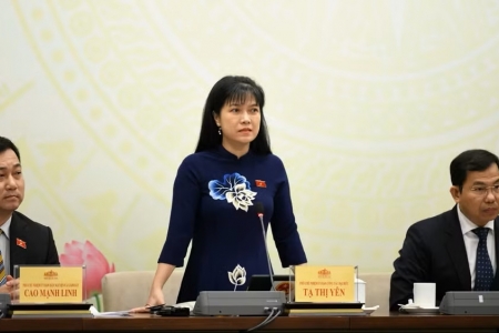 Công tác nhân sự của Kỳ họp được tiến hành nghiêm túc, chặt chẽ và bài bản