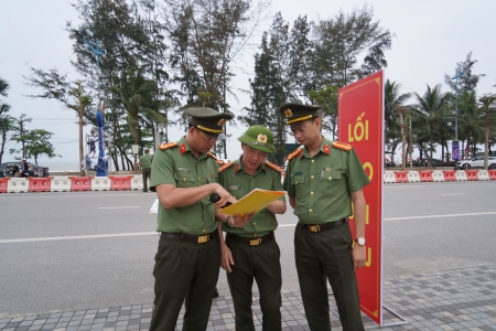 Công an Thanh Hóa tăng cường hơn 1.000 cán bộ, chiến sĩ để bảo đảm ANTT Lễ hội du lịch biển Sầm Sơn 2026