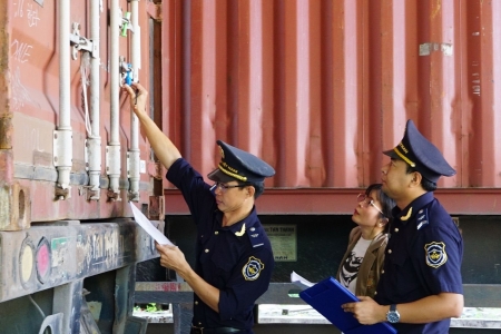 Siết chặt sử dụng ký hiệu ® trên hàng nhập khẩu: Tránh rủi ro pháp lý trong thông quan