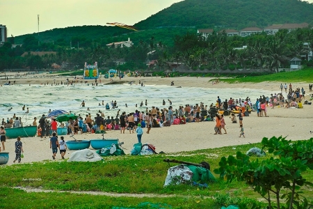 Bãi đá Ông Địa - Nét trầm của biển và ký ức làng chài