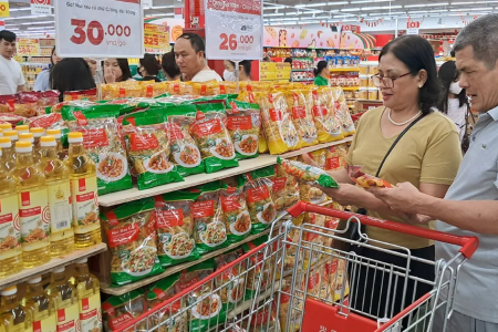 Bán lẻ tăng tốc chuẩn bị nguồn hàng, khuyến mãi lớn dịp lễ 30/4 - 1/5