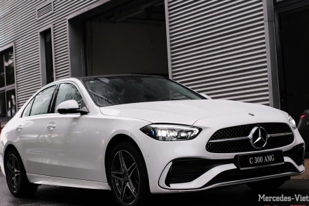 Mercedes-Benz C 300 AMG W204 và sức hút từ khối động cơ V6 đời sâu