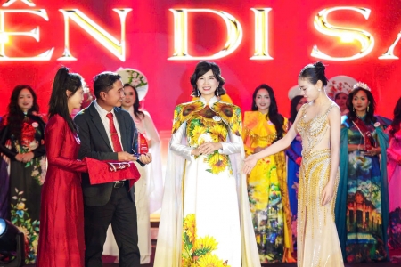 Dương Nguyệt Ánh – Á hoàng miền di sản tại Miss Global Business Innovation 2026