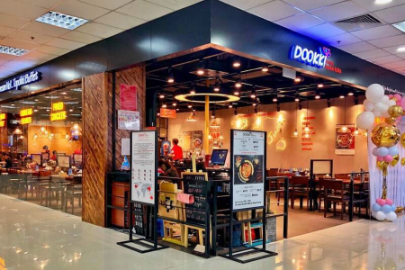 Hà Nội tăng kiểm tra an toàn thực phẩm, nhiều hàng quán bị xử phạt