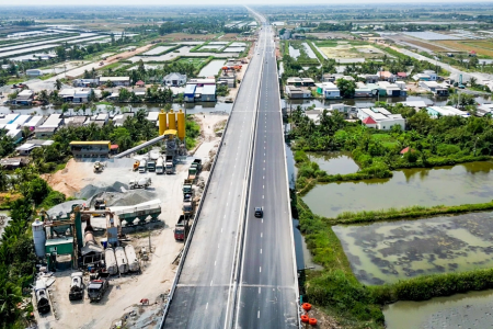 Cao tốc Hậu Giang - Cà Mau thông xe trở lại từ trưa ngày 29/4