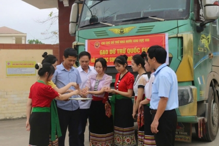 Xuất cấp hơn 52.793 tấn gạo dự trữ quốc gia hỗ trợ học sinh, học viên