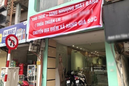 Hà Nội siết chặt vỉa hè: cửa hàng đồng loạt thu hẹp, trả mặt bằng, thị trường cho thuê chịu áp lực
