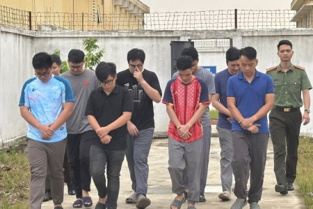 Khởi tố đường dây lừa đảo và rửa tiền xuyên biên giới quy mô 2.250 tỷ đồng