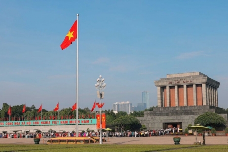 136 năm Ngày sinh Chủ tịch Hồ Chí Minh: Phụng sự Tổ quốc, nhân dân từ những việc làm bình dị