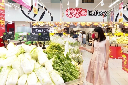 Ninh Bình đẩy mạnh kích cầu tiêu dùng, lan tỏa tinh thần ưu tiên dùng hàng Việt
