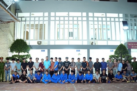 TP Hồ Chí Minh Đăng ký nhà cái M88 đường dây mua bán hơn 2,4 tấn xyanua xuyên M88sut.com Thể Thao Link Mới