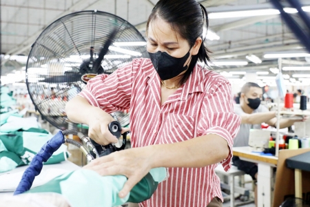 Bắc Ninh triển khai các giải pháp chống nóng, chăm sóc sức khỏe người lao động