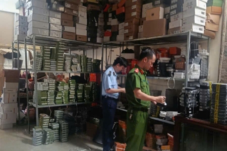 Bắc Ninh: Chuyển hồ sơ điều tra 3 vụ xâm phạm quyền sở hữu trí tuệ với tổng giá trị hàng hóa hơn 4 tỷ đồng