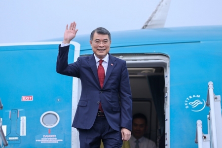Thủ tướng Lê Minh Hưng dẫn đầu đoàn Việt Nam dự Hội nghị cấp cao ASEAN – Nga