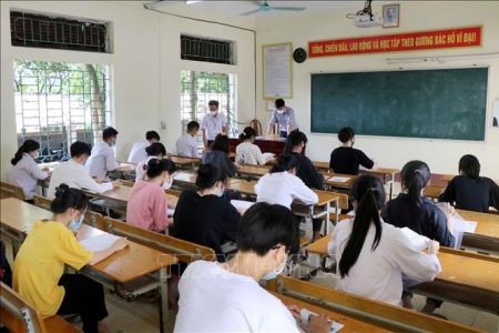 Công tác chấm thi tốt nghiệp THPT ở Phú Thọ có sự tham gia của hơn 400 cán bộ, giáo viên