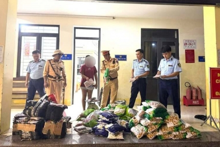 Tuyên Quang: Kịp thời ngăn chặn số lượng lớn thực phẩm không rõ nguồn gốc