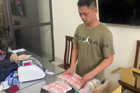 Hải Phòng: Khởi tố vụ án dùng tàu cá vận chuyển trái phép hơn 47 vạn nhân dân tệ