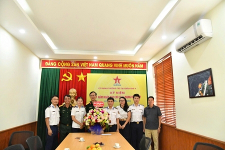 Hải đội 102 chúc mừng các cơ quan báo chí nhân Ngày Báo chí Cách mạng Việt Nam