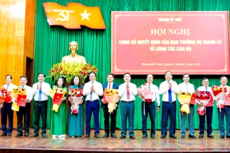 TP. Huế: Bổ nhiệm, điều động nhiều cán bộ