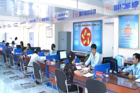 Hà Nội: Tăng cường hỗ trợ người dân giải quyết thủ tục hành chính, bảo đảm chi trả đầy đủ lương hưu và trợ cấp BHXH