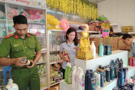 Sơn La: Phạt 12 triệu đồng cơ sở bán mỹ phẩm không rõ nguồn gốc qua mạng M88sut.com tải ứng dụng
