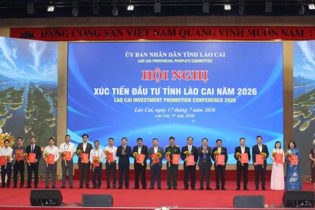 Lào Cai chuyển lợi thế thành năng lực cạnh tranh bằng thể chế và chất lượng điều hành