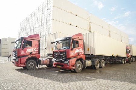 Hòa Phát bàn giao hơn 4.000 container cho các đối tác lớn trong và ngoài nước