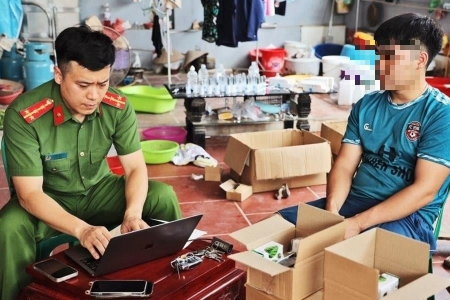Buôn lậu, hàng giả dược, mỹ phẩm, thực phẩm chức năng diễn biến phức tạp trên thương mại điện tử